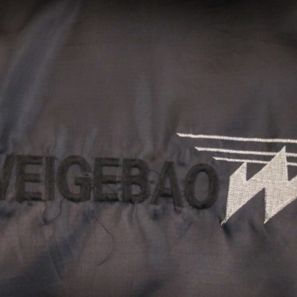 SALE!! reversible puffer coat. - Picture 6 of 7